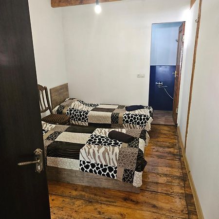 Guesthouse Svanuri Sakhli Ushguli Buitenkant foto