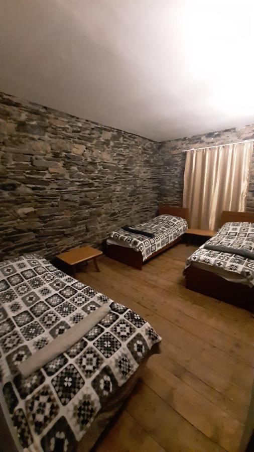Guesthouse Svanuri Sakhli Ushguli Buitenkant foto