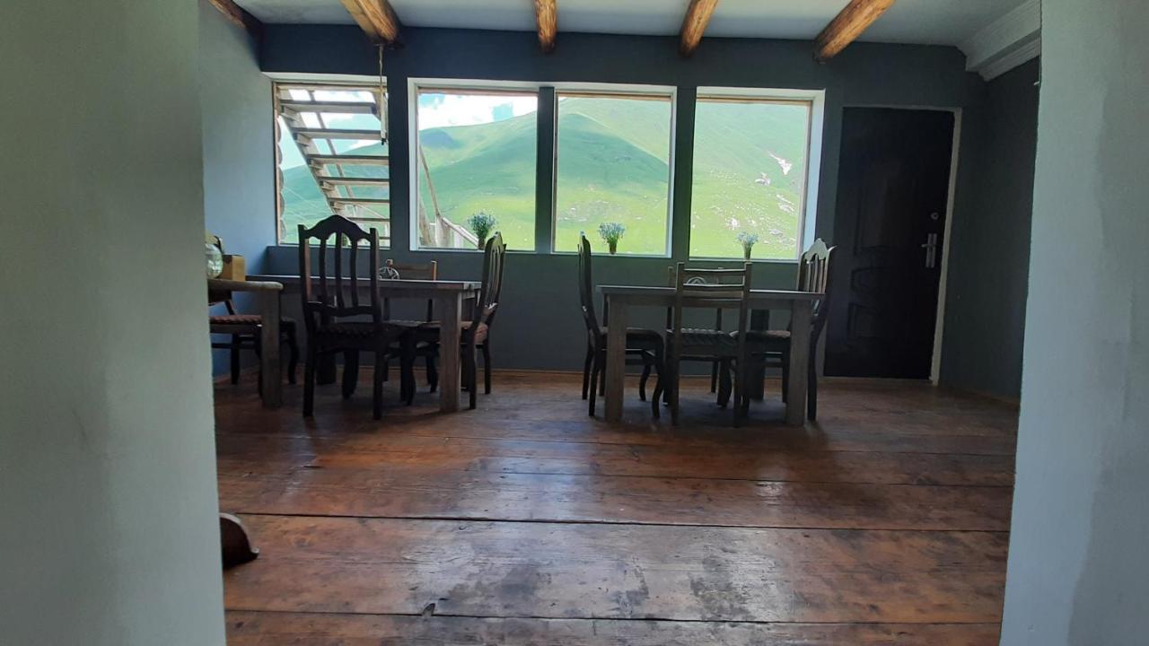 Guesthouse Svanuri Sakhli Ushguli Buitenkant foto
